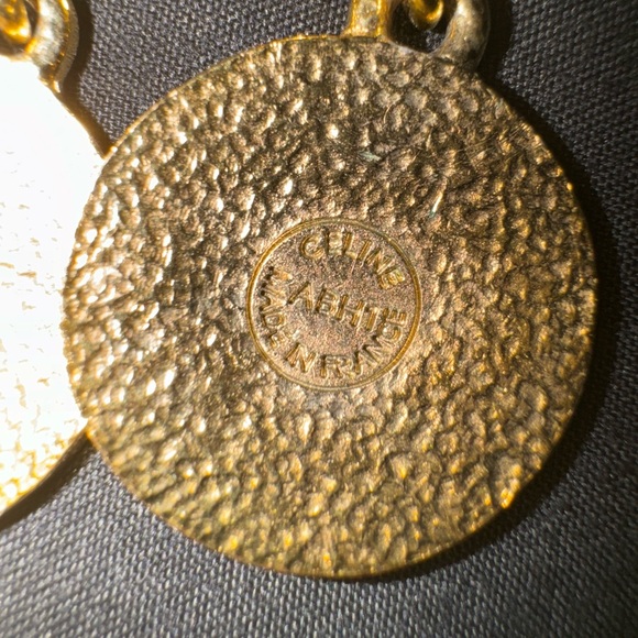 🔥🌟CELINE VINTAGE GOLD 🥇TONE CLIP ON EARRINGS SERIAL # AB1 - Picture 7 of 17